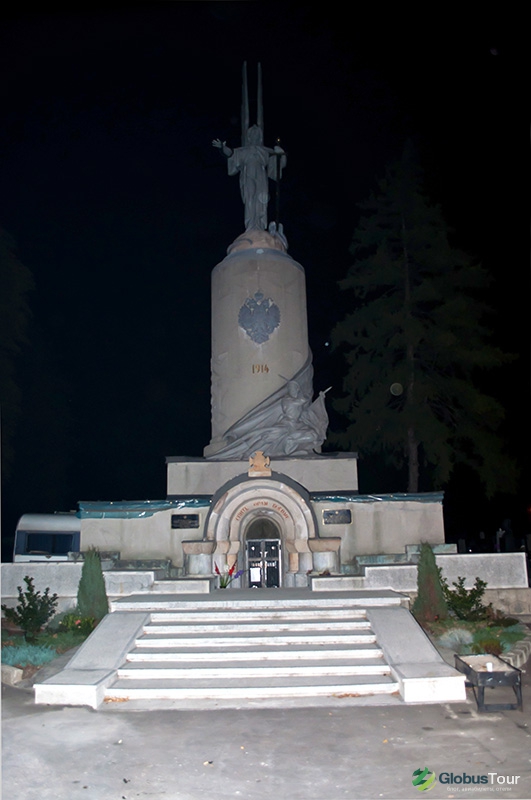Мемориал «Русской славы» на Новом кладбище Белграда